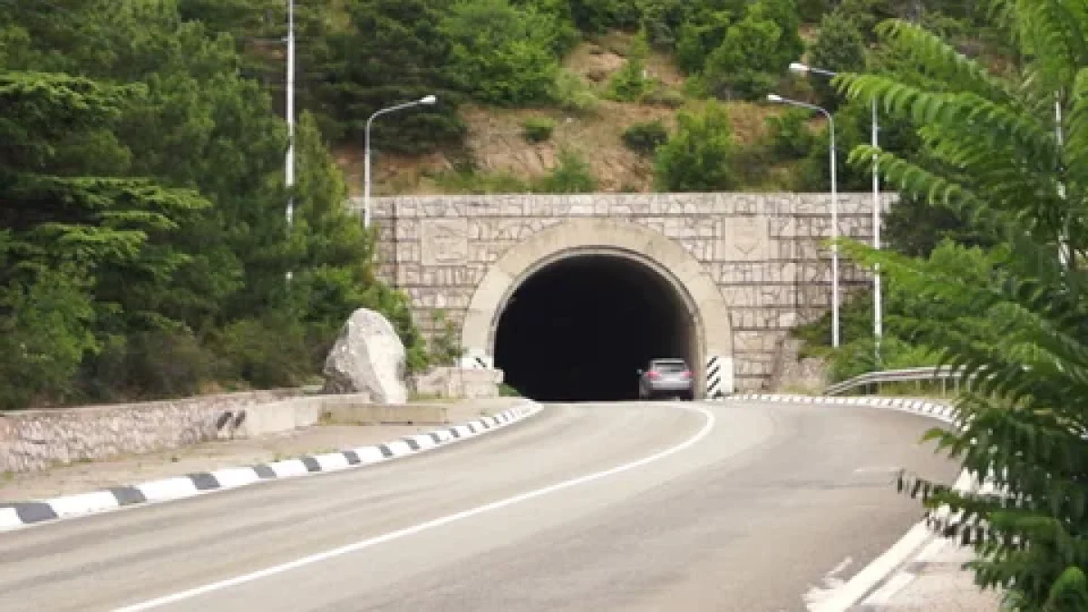 Karavanke Tüneli Açıldı