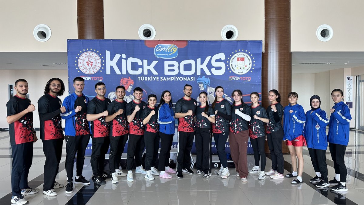 Mersin Üniversitesi Sporcularından Kick Boks Şampiyonası'nda Gururlandıran Tablo