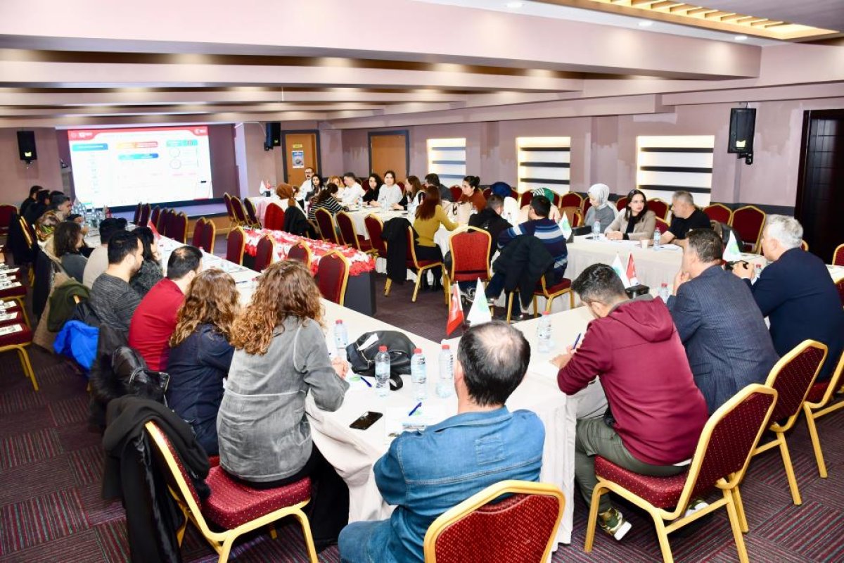 LGS'ye Yönelik Kapsamlı Öğretmen Çalıştayı