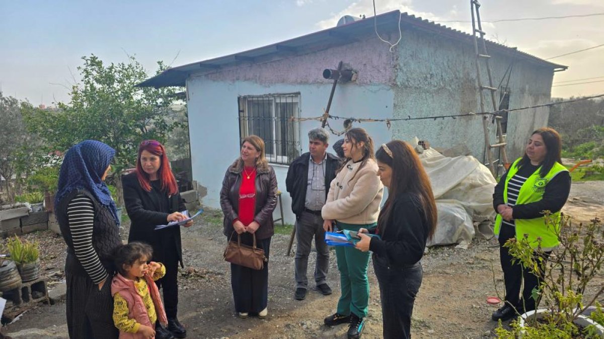 Kapı Kapı Gönül Köprüsü