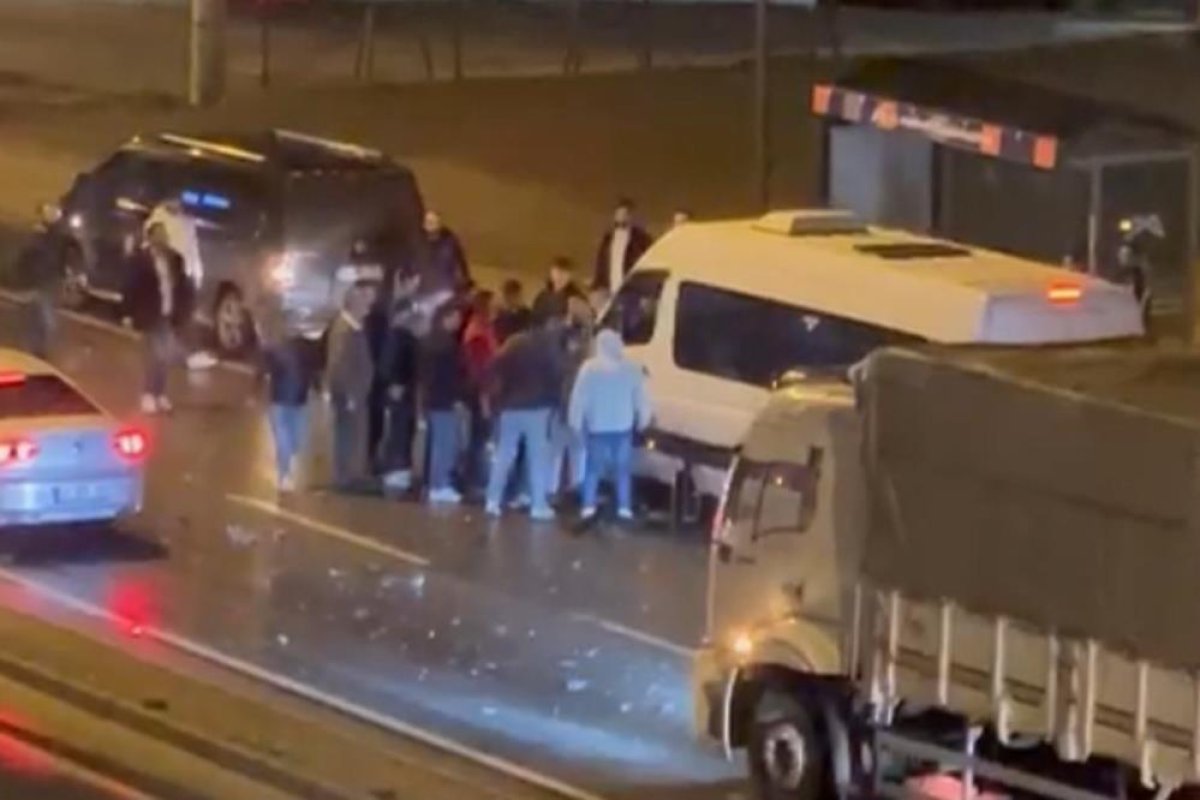 Mersin’de Tırlar Çarpıştı