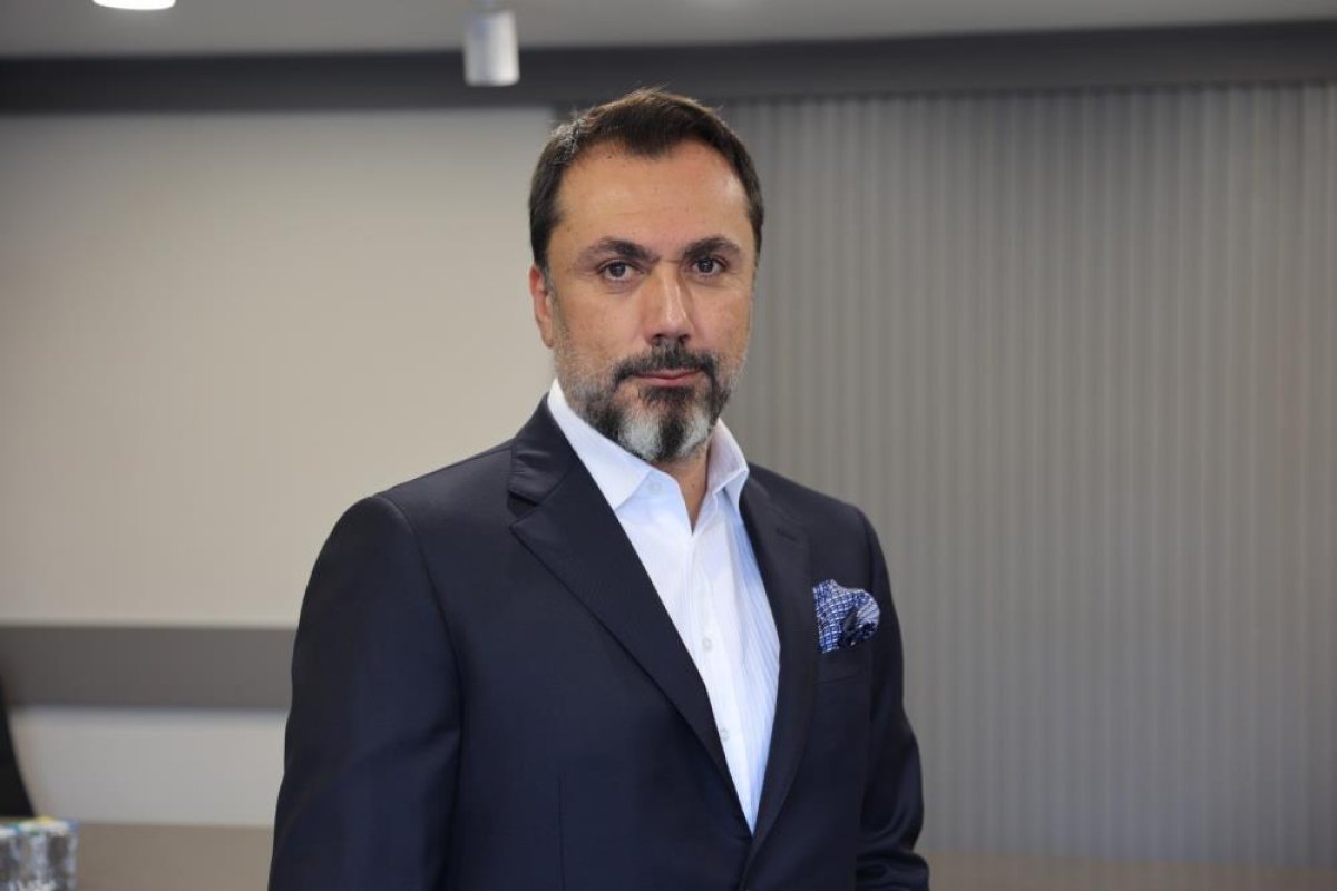 Yatırımcı Altın ve Gümüşe Yöneldi