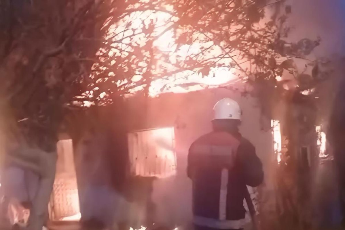 Mersin’de Soba Yangını Evi Kül Etti