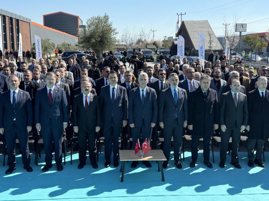 Bakan Bolat: İran’la Ticaret Kontrollü Şekilde Sürüyor