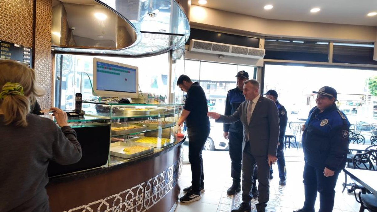 Mersin’de Tatlıcılara Bayram Denetimi