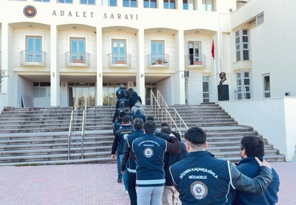 Bodrum'da Göçmen Kaçakçılığına Ağır Darbe: 9 Tutuklama