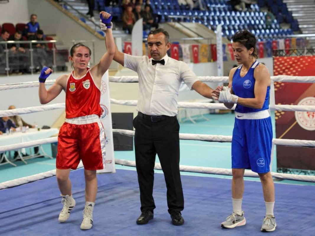 Tarsus Gelecek Spor Kulübü Dört Branşta Başarı Elde Etti