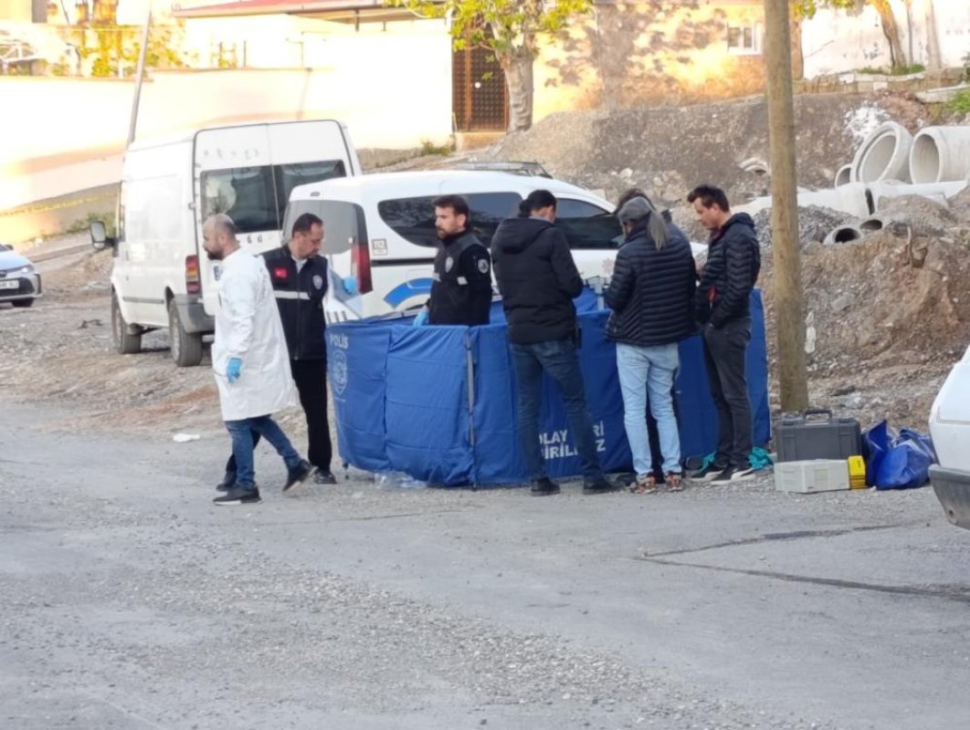 Arkadaşını Pompalı Tüfekle Vurarak Öldürdü