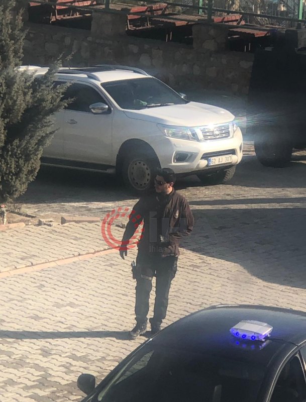 Mustafa Türkay Sonel'in Silahlı Ve Kamuflajlı Fotoğrafı Ortaya Çıktı