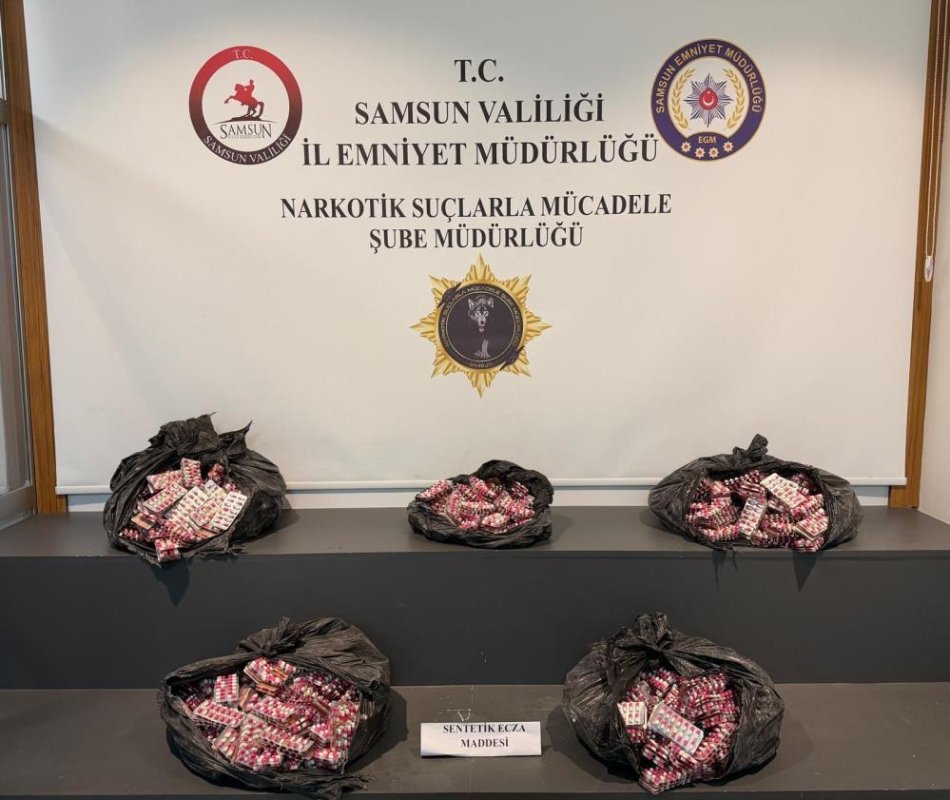 Samsun'da 24 Bin 600 Uyuşturucu Hap Ele Geçirildi