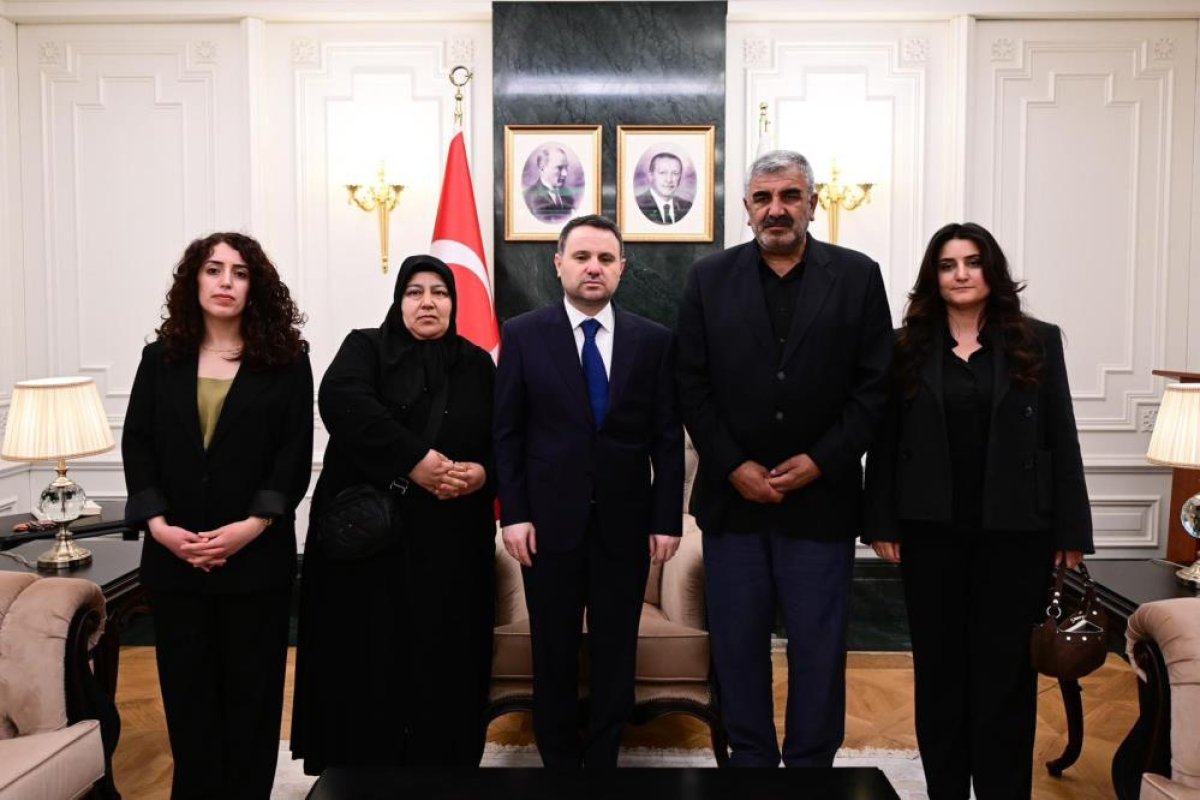 Adalet Bakanı Gürlek: "Rojin, Hayalleri Yarım Kalmış Bir Genç Kızımız, Biz Devlet Olarak Bu İşin Sonuna Kadar Üzerine Gideceğiz"