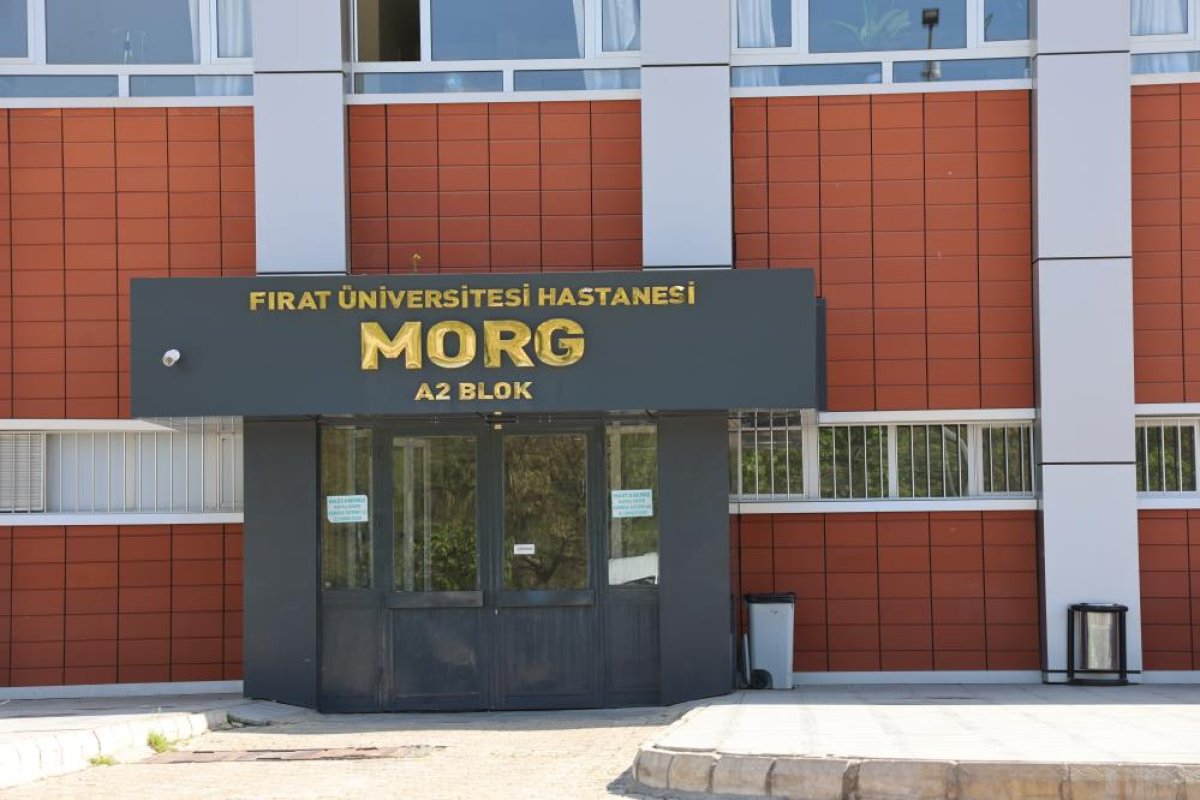 Üzerine Beton Blok Düşen İşçi Hayatını Kaybetti