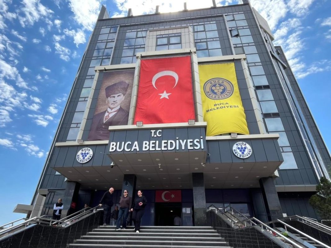 Buca Belediyesi'nde AK Parti'nin Başkan Adayı Balyemez