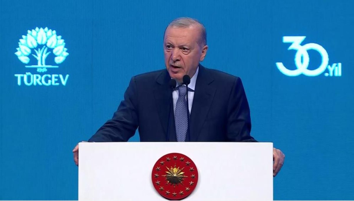 Cumhurbaşkanı Erdoğan: "Akışa yön veren bir gençlik yetiştireceğiz"