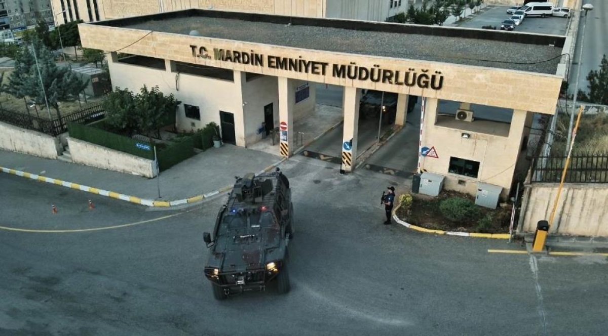 Mardin Merkezli 7 İlde Yasa Dışı Bahis Ve Dolandırıcılık Operasyonu: 10 Milyarlık İşlem Hacmi Belirlendi