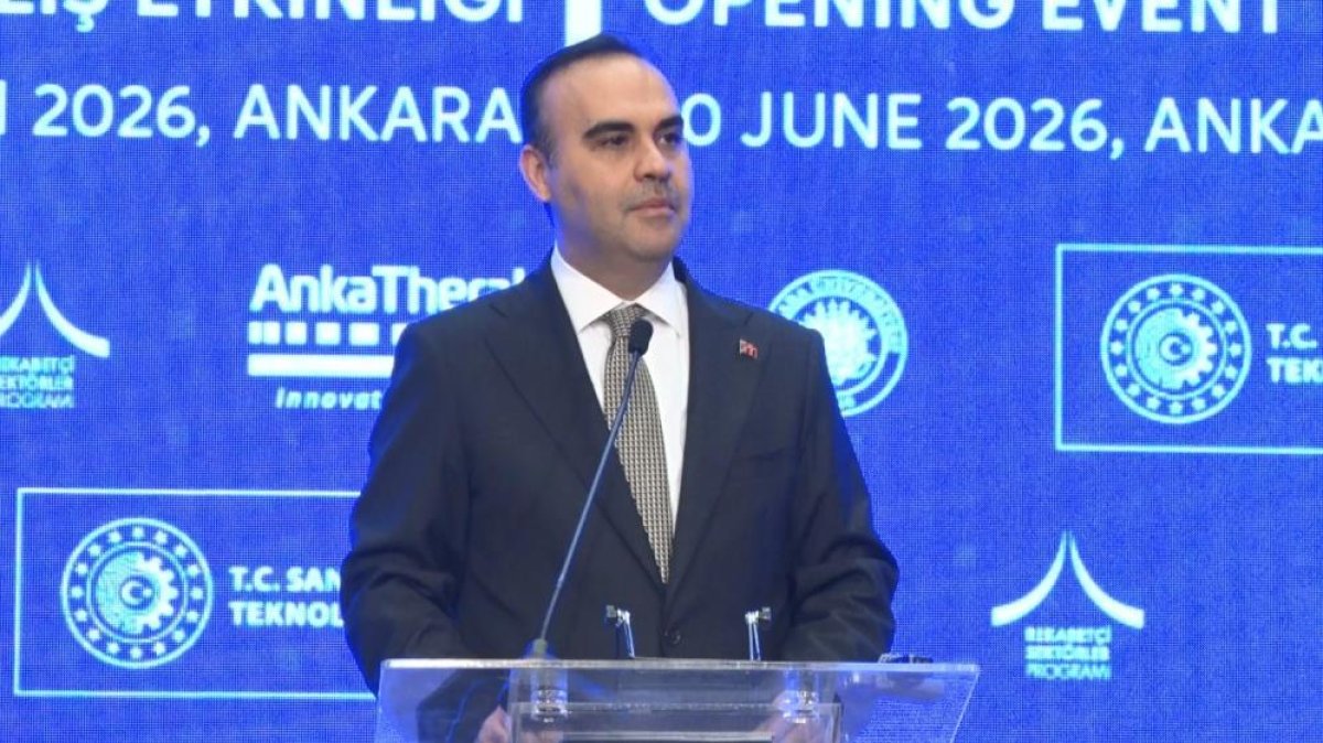 TÜRKİYE, YERLİ UZAY ARACIYLA AY’A ULAŞMAYA HAZIRLANIYOR
