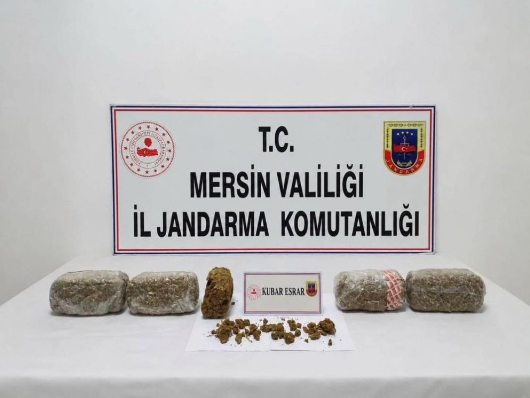 Mersin’de 6 kilo 300 gram kubar esrar ele geçirildi: 2 tutuklama