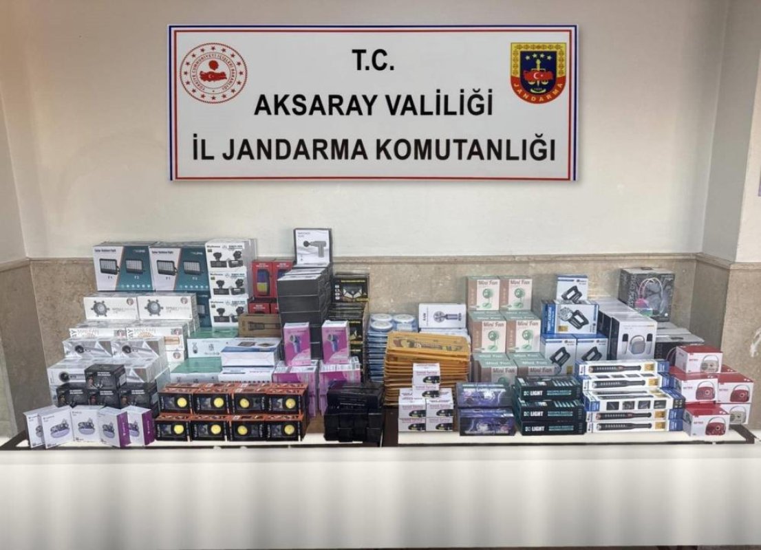 Aksaray'da 4,5 milyonluk kaçakçılık operasyonu: 3 gözaltı