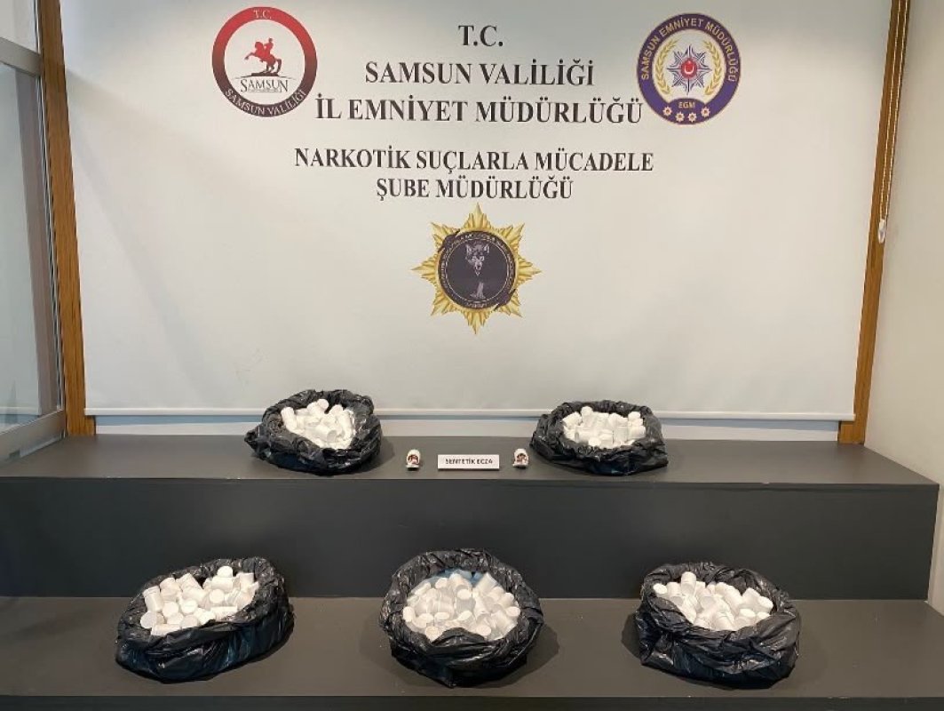 Samsun'da 38 bin uyuşturucu ecza ele geçirildi: 3 gözaltı