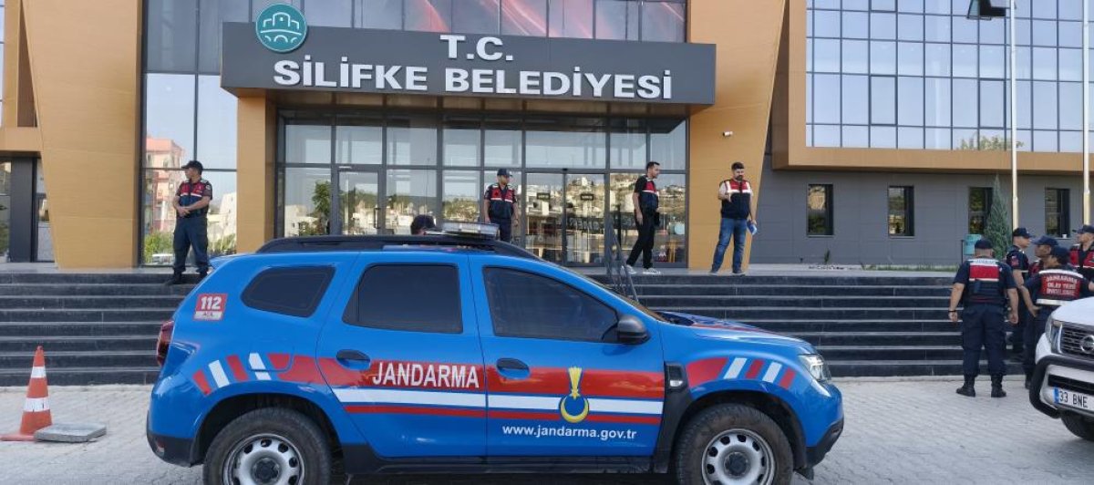  Silifke Belediyesine yönelik 'rüşvet' soruşturmasında tutuklu sayısı 10'a yükseldi