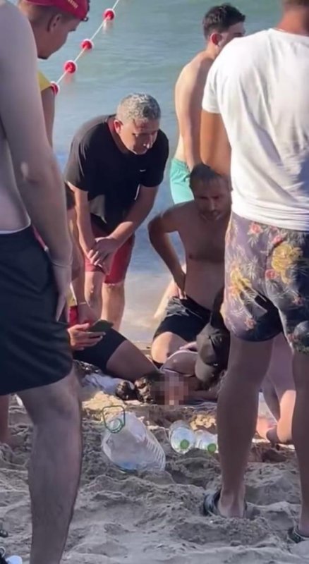  Şile'de boğulma tehlikesi geçiren küçük kızı ilk yardım personeli kurtardı