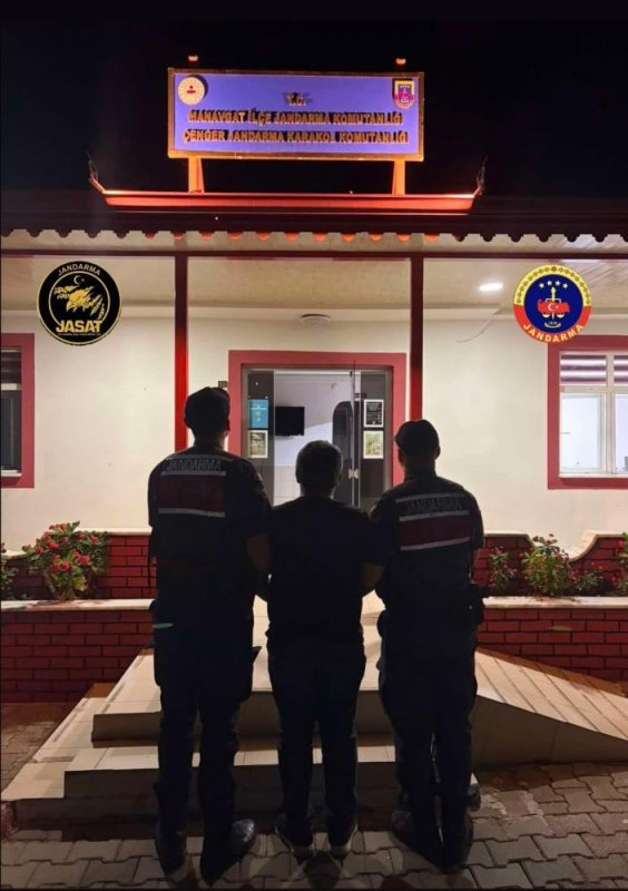  Manavgat'ta 29 yıl kesinleşmiş hapis cezası bulunan hükümlü yakalandı