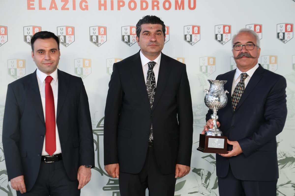 Valilik koşusunda zafer Nesib’in