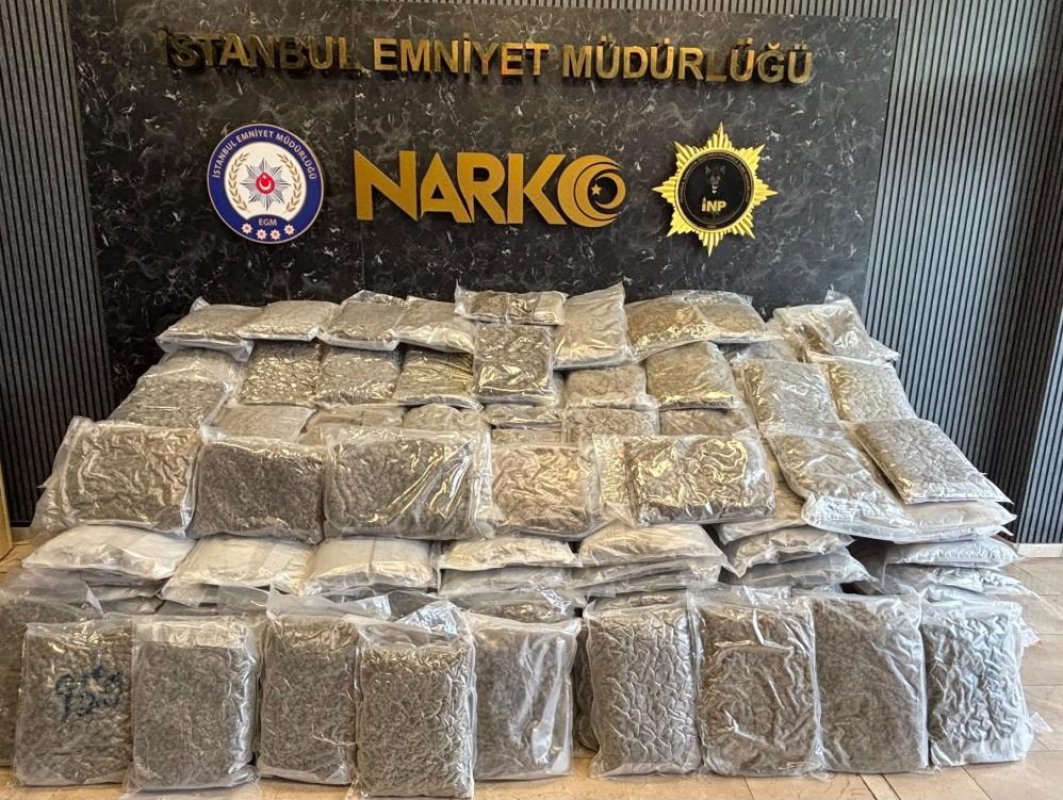 Silivri’de tır’da 376 kilo uyuşturucu ele geçirildi