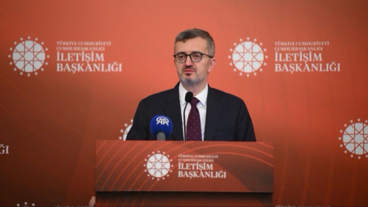 İletişim Başkanı Duran'dan 19 Mayıs Atatürk'ü Anma, Gençlik Ve Spor Bayramı Mesajı
