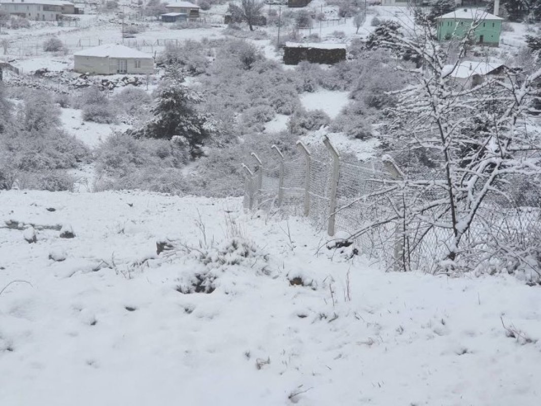 Ankara’ya Nisan Ayında Kar Yağdı