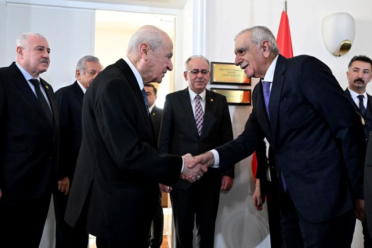 Bahçeli'nin Ahmet Türk Çağrısı Sonrası Dikkat Çeken Kayyum Kararı