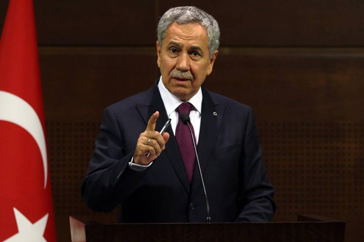 Bülent Arınç'tan 