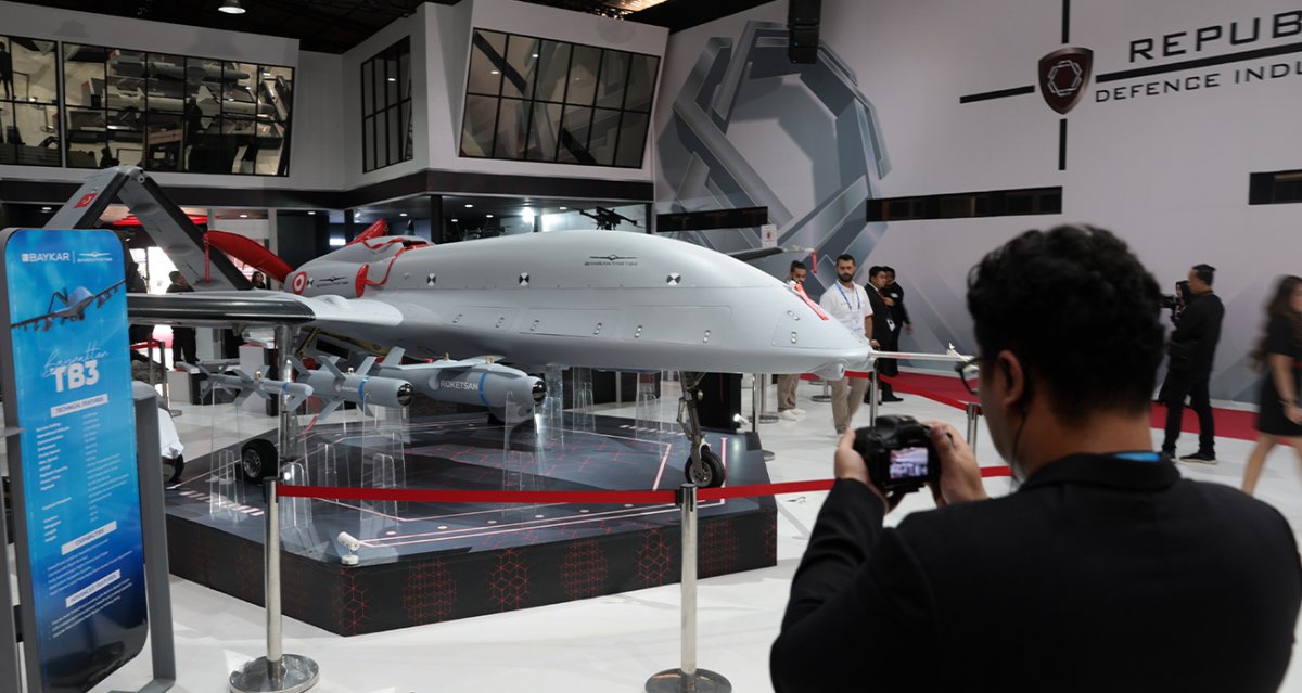 İtalya, Bayraktar TB3 SİHA'ları Uçak Gemisine Entegre Edecek