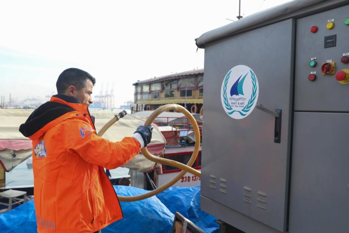 Mersin’de Deniz Kirliliğiyle Mücadele: 25 Bin Metreküp Tekne Atığı İmha Edildi