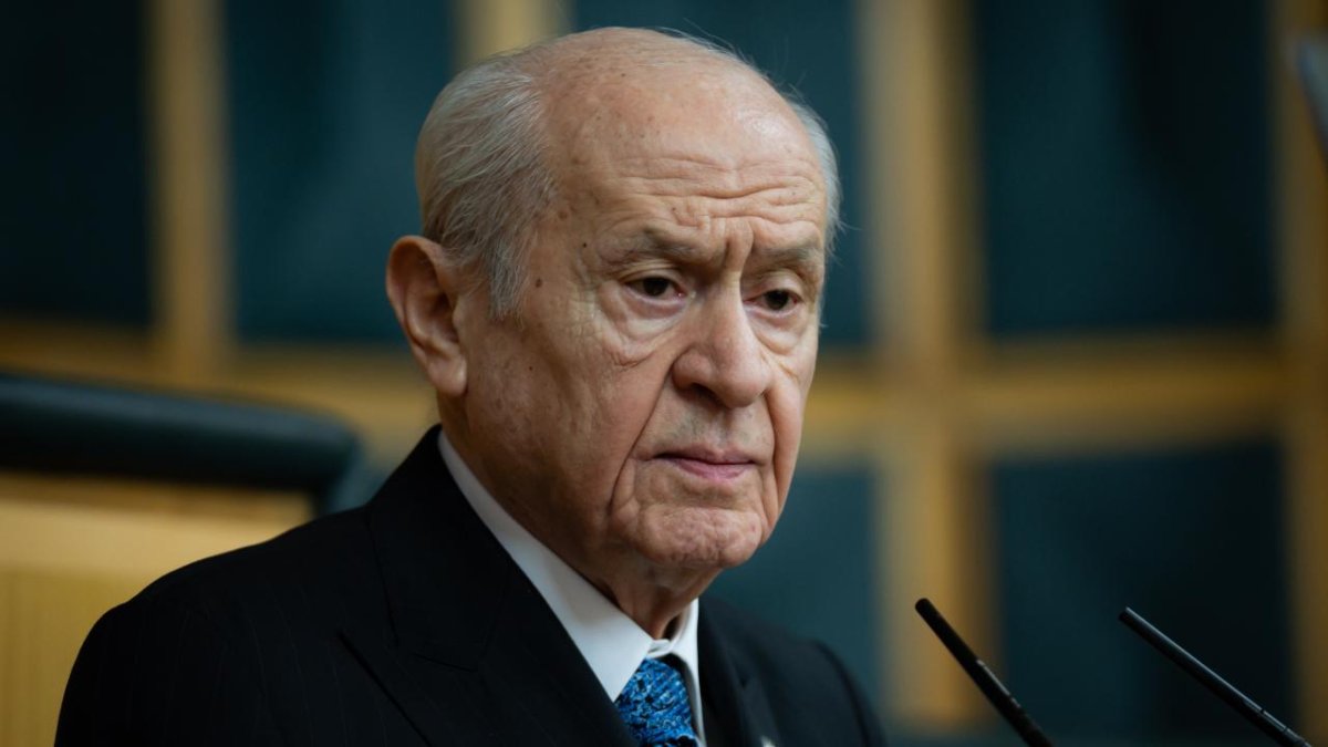 Bahçeli: Chp'de İki Ayrı Dil , İki Ayrı Yön Var