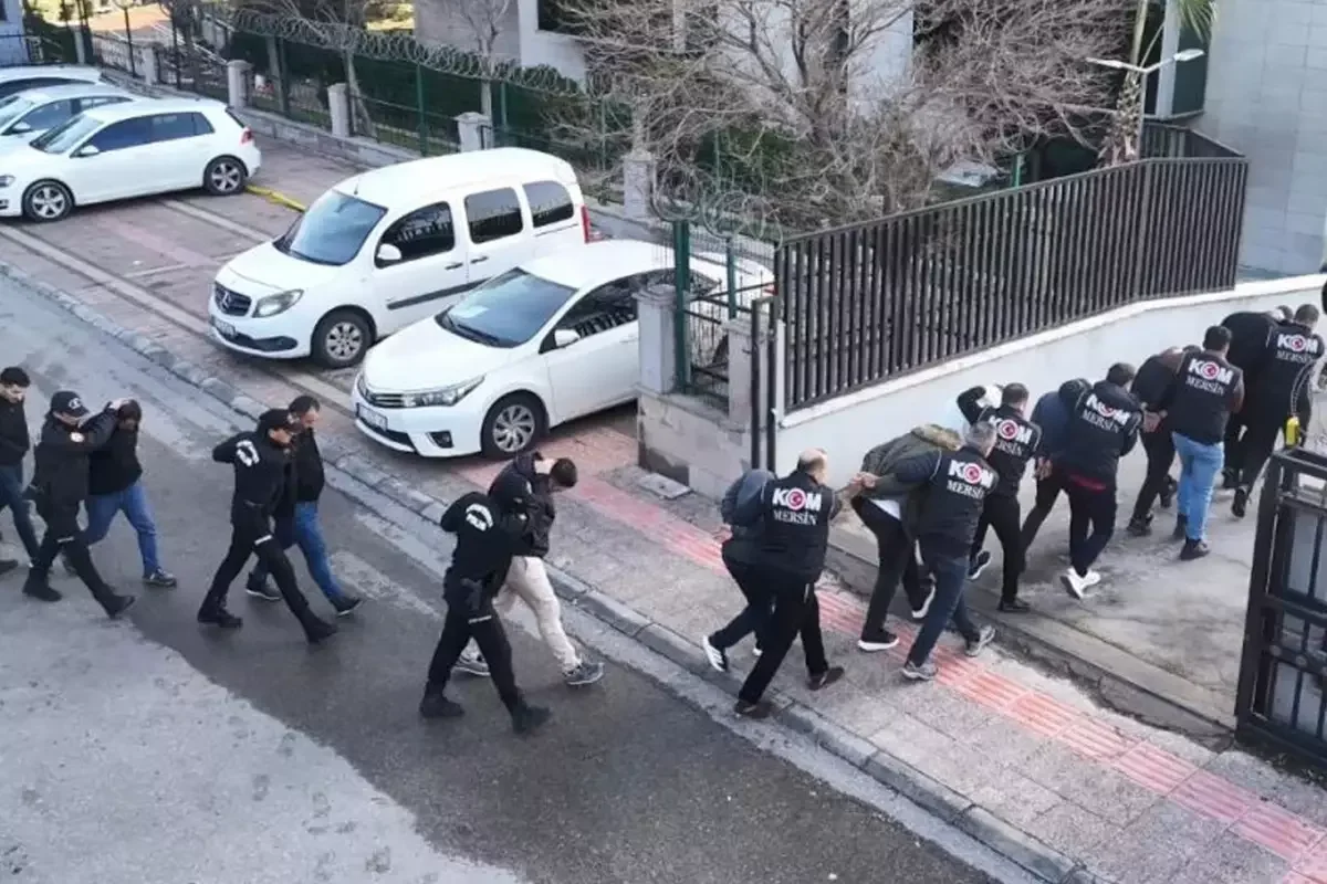 Mersin’deki "Lavaşçılar" Çetesi Çökertildi