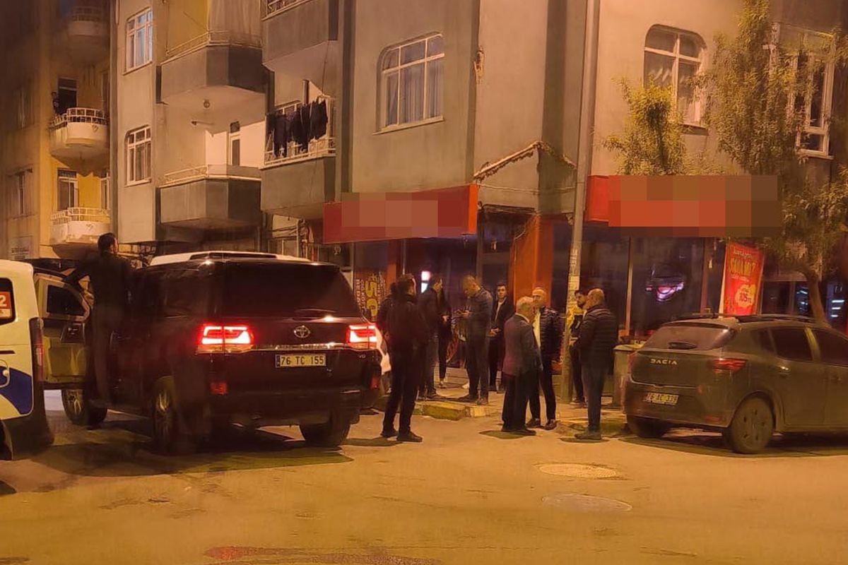 Iğdır'da 2 Kişi Silahla Vurulmuş Halde Evde Ölü Bulundu