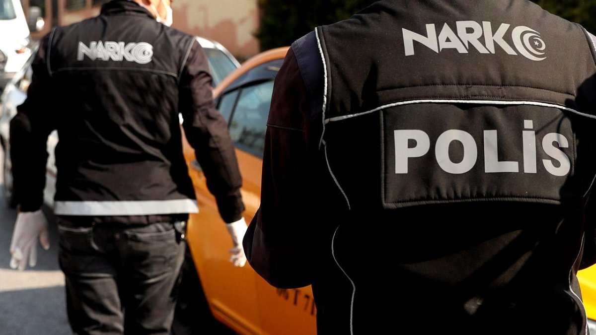 Düzce'de 266 Uyuşturucu Hap Ele Geçirildi