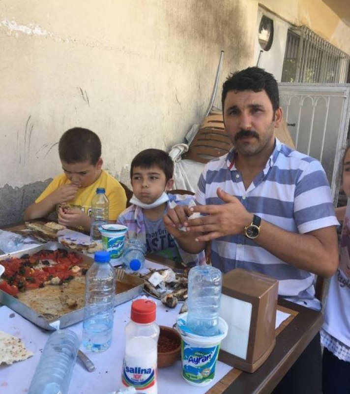 Evladını Enkazda Kaybetti ama Görevini Bırakmadı