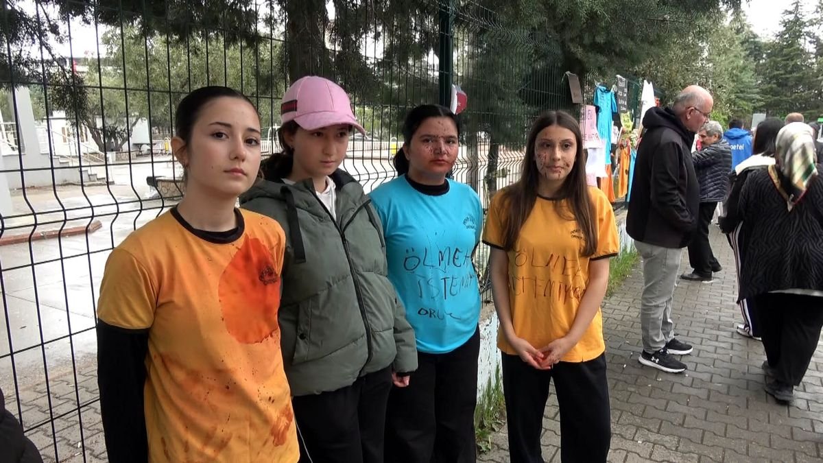 Okulu Kana Bulayan Saldırganın Arkadaşı: Kalemle Elini Kolunu Deşerdi, Sırası Kan Olurdu